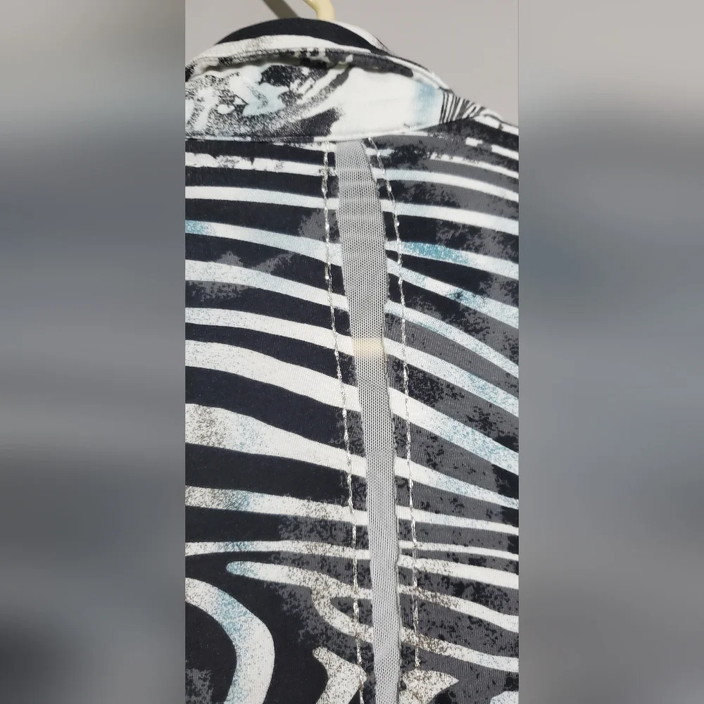 XL Bagutti Collection Women’s Blazer Jacket Abstract Animal Print Button Front - Picture 12 of 15